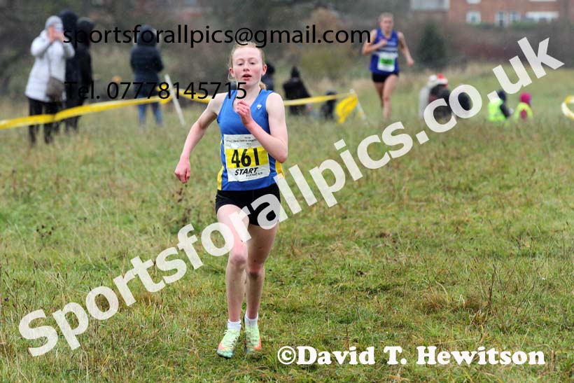 Womens under-17s and under-20s, 2021 North Eastern Cross Country Championships, Sedgefield. Photo: David T. Hewitson/Sports for All Pics